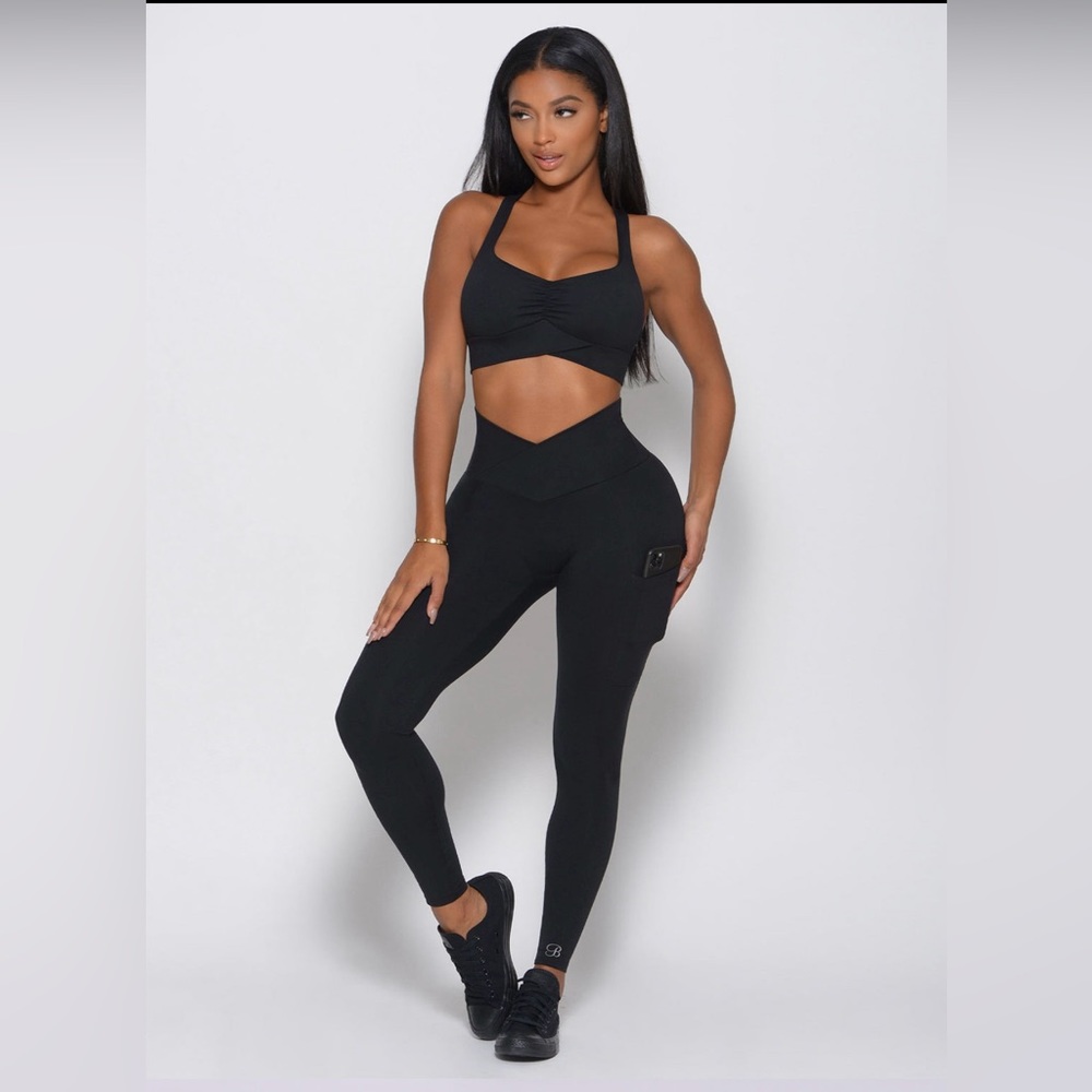 Bombshell Contour Leggings- small